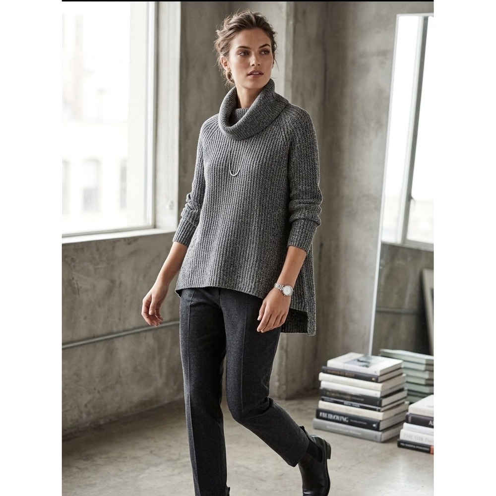 Banana Republic Merino Wool Blend Ribbed Turtleneck Sweater Gray Marl Medium